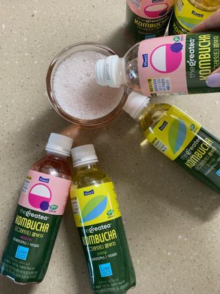 더그레잇티 콤부차 [매일유업] 더그레잇티 44kcal 콤부차 300ml *12개입 (오리지널 6개+베리리치 6개) — 4.5점을 준 리뷰어가 2023년 7월 올린 사용 사진