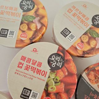 프리 [요리궁리] 타입 B (매콤,치즈,매콤까르보) 꽃떡볶이 6개입 세트 — 4점을 준 리뷰어가 2025년 2월 올린 사용 사진