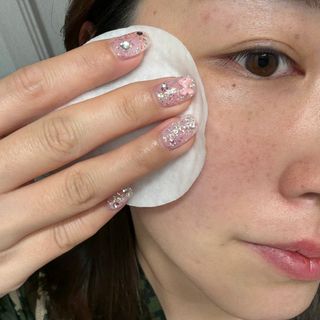 웰더마 프리미엄 콜라겐 하이드로 토너 패드 60매/1개 — 5점을 준 리뷰어가 2025년 7월 올린 사용 사진