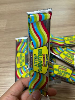 (주) 피치코리아 레인보우 롤팝젤리 후르츠믹스x10개입 — 4.5점을 준 리뷰어가 2023년 11월 올린 사용 사진
