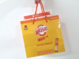 광동생활건강 [광동] 비타500데일리스틱 크리스마스 에디션 60포+20포 추가 증정&쇼핑백+스티커 gift — 5점을 준 리뷰어가 2021년 12월 올린 사용 사진