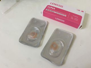 렌시스 LENSSIS [ 렌시스 ] 영롱한 색감의 혼혈렌즈 ＃루나시리즈 1개월용 ｜ 3컬러 중 택1 ｜ — 4점을 준 리뷰어가 2021년 7월 올린 사용 사진