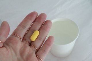 [경남제약헬스케어] 런칭기념 케어플러스 B로날린 1,000mg X 60정(2개월분)/비타민B군 — 5점을 준 리뷰어가 2023년 10월 올린 사용 사진