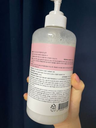 디어 유산균 앤 콜라겐 샴푸 — 5점을 준 리뷰어가 2021년 2월 올린 사용 사진