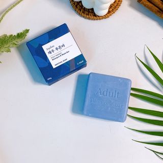 제주인디 제주 푸른바 폴리인디고 샴푸&워시 — 5점을 준 리뷰어가 2021년 12월 올린 사용 사진