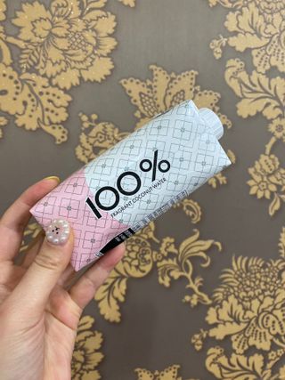 남홈 코코넛워터 주스 100퍼센트 — 5점을 준 리뷰어가 2021년 3월 올린 사용 사진