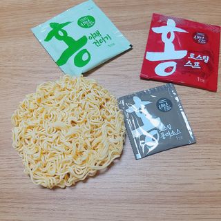 [풀무원] 자연은맛있다 정면, 백면, 홍면  세트 — 5점을 준 리뷰어가 2021년 4월 올린 사용 사진