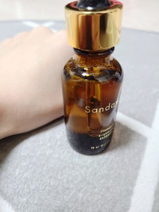스킨큐어 산다화 비타민c 화이트닝 에센스 30ml — 5점을 준 리뷰어가 2022년 1월 올린 사용 사진