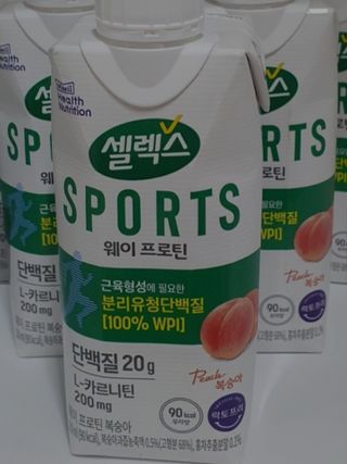 셀렉스스포츠 셀렉스 스포츠 웨이 프로틴 복숭아_ 330ml x 12팩 — 5점을 준 리뷰어가 2021년 3월 올린 사용 사진