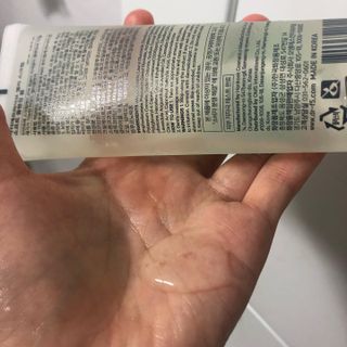 닥터에프파이브 젤리스크럽 소프트 클렌징폼 120ml — 5점을 준 리뷰어가 2022년 6월 올린 사용 사진