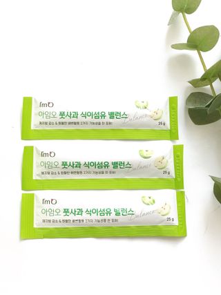 아임오 풋사과 식이섬유 밸런스 젤리 14포 — 5점을 준 리뷰어가 2021년 10월 올린 사용 사진