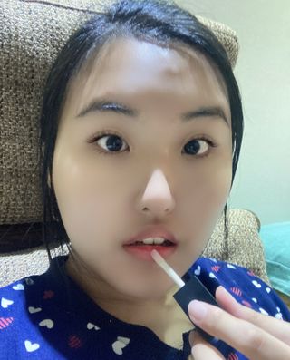 [라끄본] 립 세럼 - 트릿츠 립세럼 — 5점을 준 리뷰어가 2021년 2월 올린 사용 사진