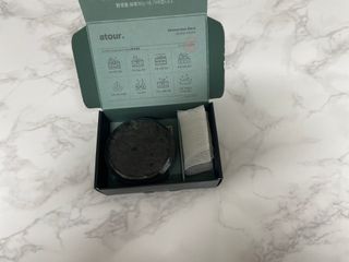 free [아토르] 9종 임상완료 아토르 다름 샴푸바_블랙  프리미엄 두피 케어 샴푸바 — 5점을 준 리뷰어가 2023년 12월 올린 사용 사진