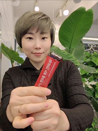 이너미인 석류 콜라겐 스틱 — 5점을 준 리뷰어가 2021년 1월 올린 사용 사진