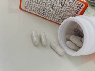 프리마인 성큼다가온 봄, 이너뷰티를 챙겨야 피부도 화사하게, 컨디션도 활기차게. 흡수율을 높인 고효율 비타민. — 4.5점을 준 리뷰어가 2022년 3월 올린 사용 사진
