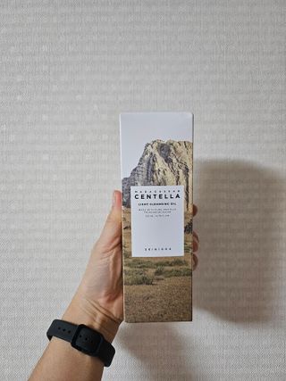 스킨1004 [SKIN1004] 마다가스카르 센텔라 라이트 클렌징 오일 200ml — 4.5점을 준 리뷰어가 2024년 7월 올린 사용 사진