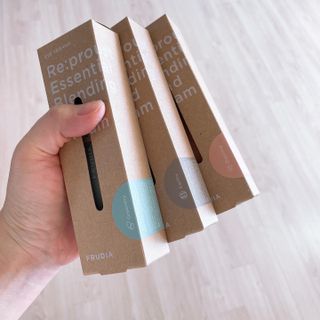 [후르디아] 끈적임 없는 착한성분 비건  핸드크림 3종 — 5점을 준 리뷰어가 2022년 2월 올린 사용 사진
