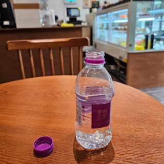 몽베스트 [MONTBEST] 330mL 20병 — 5점을 준 리뷰어가 2023년 7월 올린 사용 사진