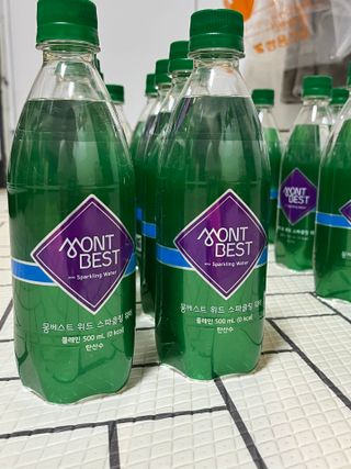 몽베스트 Montbest with Sparkling water Plain 20병 — 5점을 준 리뷰어가 2022년 6월 올린 사용 사진