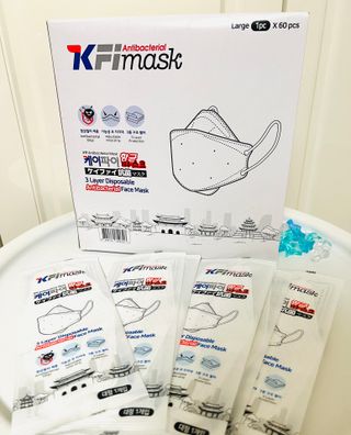 케이파이 항균 마스크 [케이파이] 항균 마스크 60매입 (개별 포장) 숨쉬기 편하여, 야외에서 운동할 때 사용이 편합니다. — 4점을 준 리뷰어가 2022년 7월 올린 사용 사진