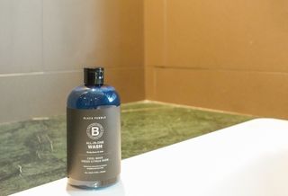 블랙페블 올인원 워시 쿨 웨이브 500ml — 4.5점을 준 리뷰어가 2021년 6월 올린 사용 사진
