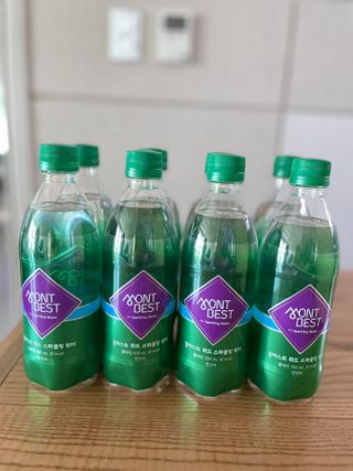 몽베스트 Montbest with Sparkling water Plain 20병 — 5점을 준 리뷰어가 2022년 9월 올린 사용 사진