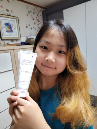 셀프 모이스처라이징 프로텍션 크림 셀프 모이스처라이징 프로텍션크림 — 5점을 준 리뷰어가 2022년 4월 올린 사용 사진