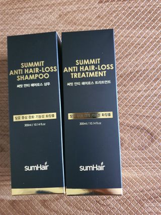 썸헤어 / SUMHAIR 썸헤어  써밋 안티 헤어로스 샴푸+트리트먼트 — 1점을 준 리뷰어가 2021년 6월 올린 사용 사진
