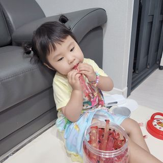 젤리벨리 젤리스틱 어쏘티드 900g — 3점을 준 리뷰어가 2022년 9월 올린 사용 사진