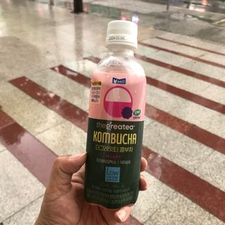 더그레잇티 콤부차 [매일유업] 더그레잇티 44kcal 콤부차 300ml *12개입 (오리지널 6개+베리리치 6개) — 5점을 준 리뷰어가 2023년 8월 올린 사용 사진