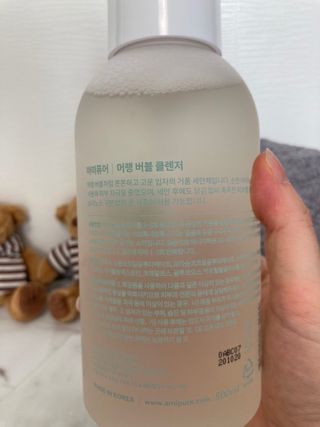 아미퓨어 [라이브] 피부장벽 강화를 위한 머랭 버블 클렌저 천연계면활성제로 온가족 사용가능 — 5점을 준 리뷰어가 2021년 6월 올린 사용 사진