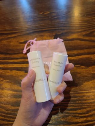[트윙클라] 안티멜라 수딩 워터밤+안티링클 샤이닝 멀티밤 — 5점을 준 리뷰어가 2022년 8월 올린 사용 사진