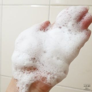 닥터시드 티트리 앤 라임 비건 지성케어 쿨 탈모 샴푸 (1000ml) — 5점을 준 리뷰어가 2023년 8월 올린 사용 사진