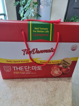 제이제이바이오 더단마토 프리미엄주스 100ml 30팩입 - 무설탕 스테비아 토마토즙 — 4점을 준 리뷰어가 2021년 11월 올린 사용 사진
