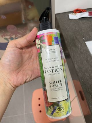 조향사 바디 앤 핸드 로션 화이트 포레스트 — 3.5점을 준 리뷰어가 2022년 6월 올린 사용 사진