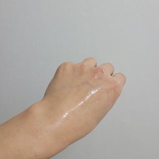 오투에니원 화이트스완 센텔라 루미너스 미스트 세럼 100ml — 5점을 준 리뷰어가 2023년 1월 올린 사용 사진