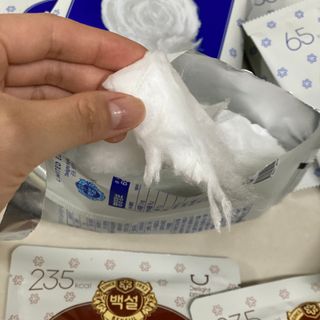 딜라이트 프로젝트  달콤한 눈꽃 간식세트( 눈꽃 솜사탕 / 레몬라임 솜사탕 / 달고나 총 7EA+스마트톡 증정) — 5점을 준 리뷰어가 2022년 4월 올린 사용 사진