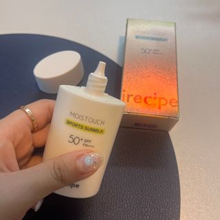 아이레시피 모이스트터치 스포츠 선밀크 50ml (SPF50+ PA+++) — 5점을 준 리뷰어가 2023년 7월 올린 사용 사진