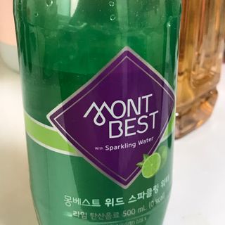 몽베스트 Montbest with Sparkling water Lime20병 — 5점을 준 리뷰어가 2021년 10월 올린 사용 사진