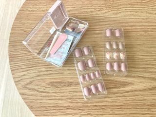 데싱디바 매직프레스 가을신상 숏 스퀘어_3종 중 택1 — 5점을 준 리뷰어가 2021년 9월 올린 사용 사진