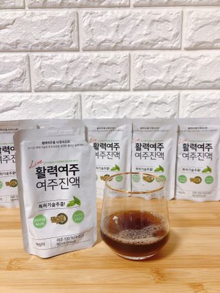 참유원 특허제조 활력 여주진액 여주즙 50포 — 5점을 준 리뷰어가 2022년 1월 올린 사용 사진