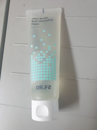 닥터에프파이브 젤리스크럽 소프트 클렌징폼 120ml — 4점을 준 리뷰어가 2022년 6월 올린 사용 사진