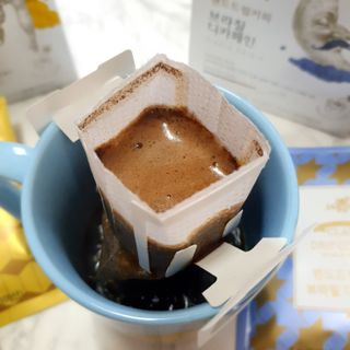 (주)쟈뎅 쟈뎅 클래스 핸드 드립 커피 10P 2종_디카페인 1종+랜덤 플레이버 1종 — 5점을 준 리뷰어가 2021년 4월 올린 사용 사진