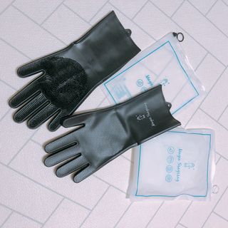 나무드 [매직싹싹] 고급형 친환경 실리콘 수세미 미끄럼방지 고무장갑 투명 1개 + 블랙 1개 캠핑용 야외 설거지 — 5점을 준 리뷰어가 2021년 9월 올린 사용 사진