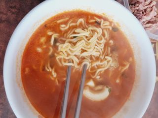 [풀무원] 자연은맛있다 정면, 백면, 홍면  세트 — 4.5점을 준 리뷰어가 2021년 4월 올린 사용 사진