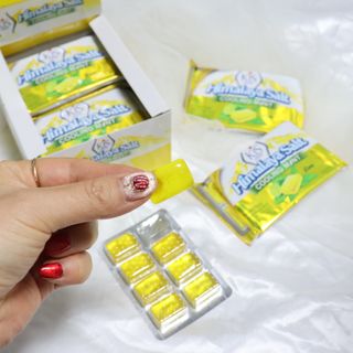 마요라 히말라야 솔트 캔디 2종-페퍼민트 맛, 라임민트 맛 — 5점을 준 리뷰어가 2023년 1월 올린 사용 사진