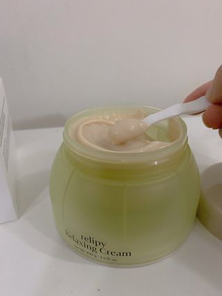 카오리온코스메틱스 사카로미세스와 시카의 만남        릴리피 릴렉싱 크림 진정한 탄력을 경험해보세요 — 5점을 준 리뷰어가 2021년 6월 올린 사용 사진