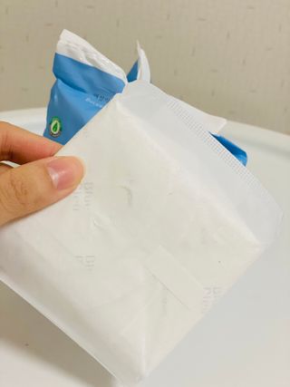 블루블루 유기농 순면 커버 생리대 — 5점을 준 리뷰어가 2021년 2월 올린 사용 사진