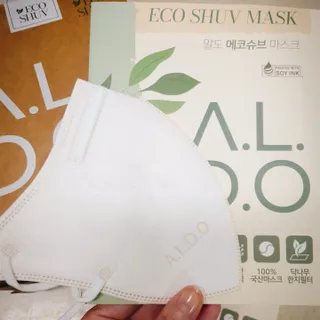 알도(A.L.D.O) 알도 에코슈브 성인 마스크(특대형) — 5점을 준 리뷰어가 2022년 9월 올린 사용 사진