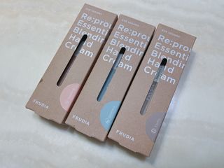 [후르디아] 끈적임 없는 착한성분 비건  핸드크림 3종 — 5점을 준 리뷰어가 2022년 12월 올린 사용 사진